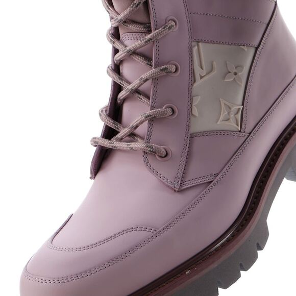 Louis Vuitton Men's Landscape Ankle Boots Monogram Embossed Rubber Neutral, Pink - Picture 5 of 5